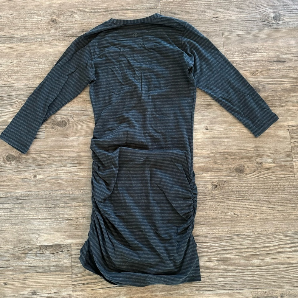 Lululemon Anytime Black Heather/Black Stripe Size S/M
Ruched Dress - Picture 5 of 6